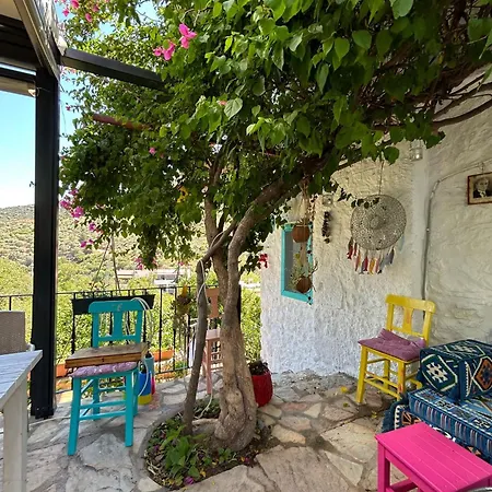 Guenes Butik Datca Guest house