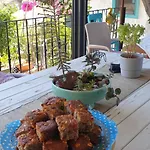 Guenesli Tepe Datca בית הארחה