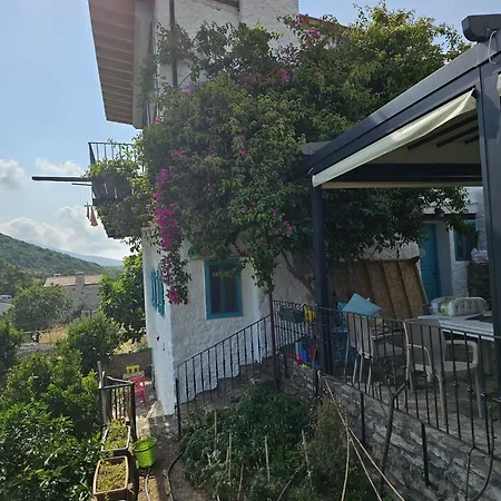 Guest house Guenesli Tepe Datca 3*