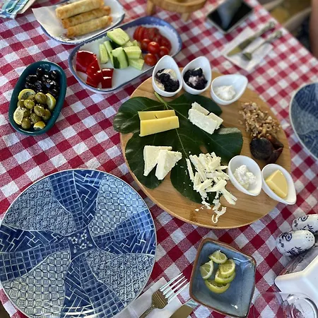 Güneş Butik Datça 3* Cumali