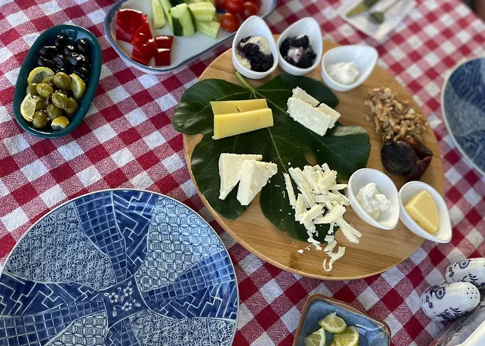 Güneş Butik Datça 3* Cumali